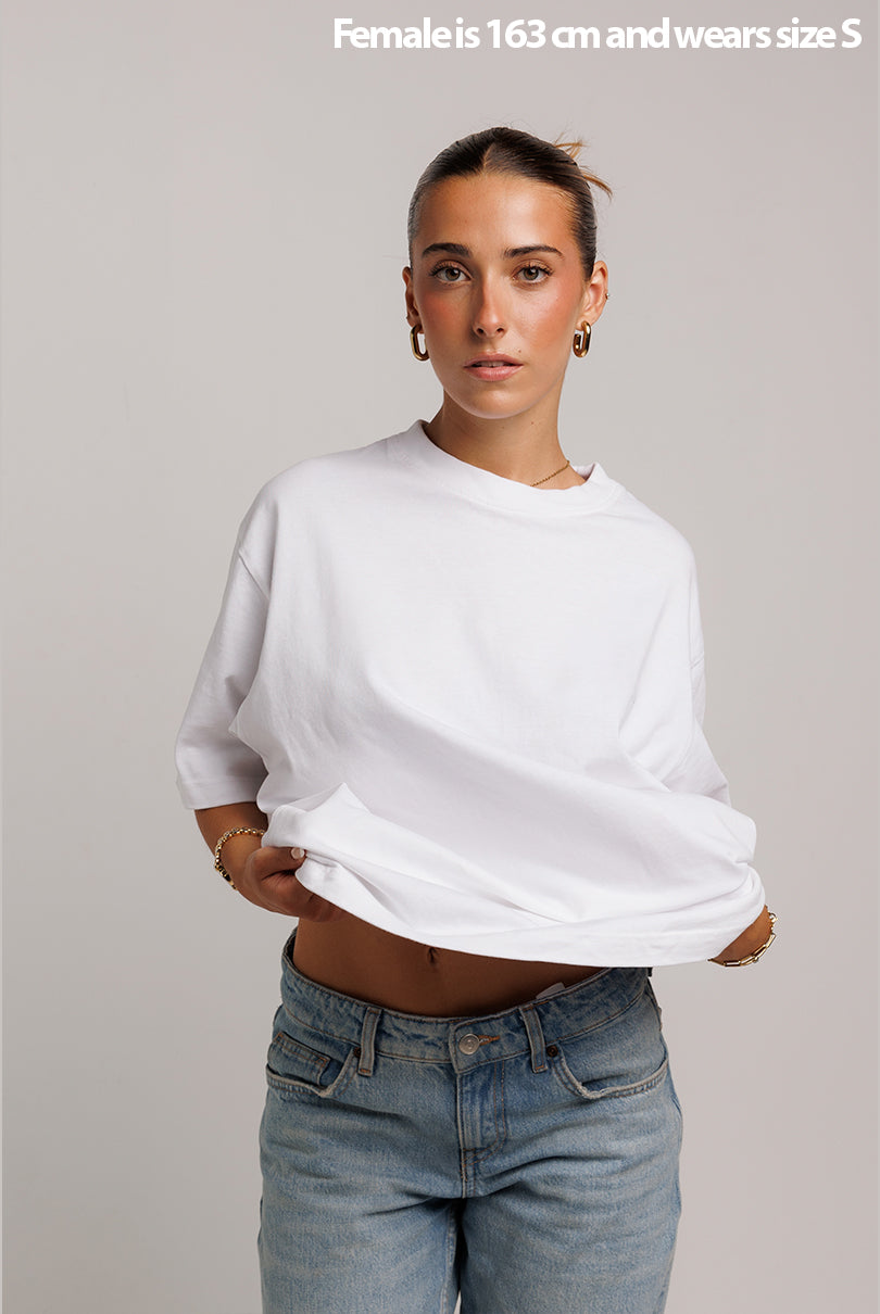 CAMISETA LEVI BOXY FIT BLANCO