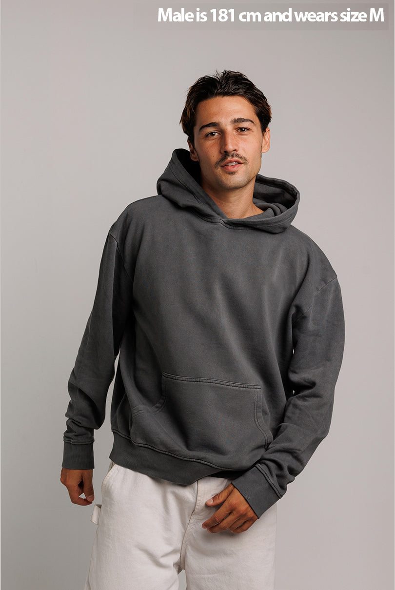 SUDADERA HUDSON EFECTO DESGASTADO GRIS OSCURO